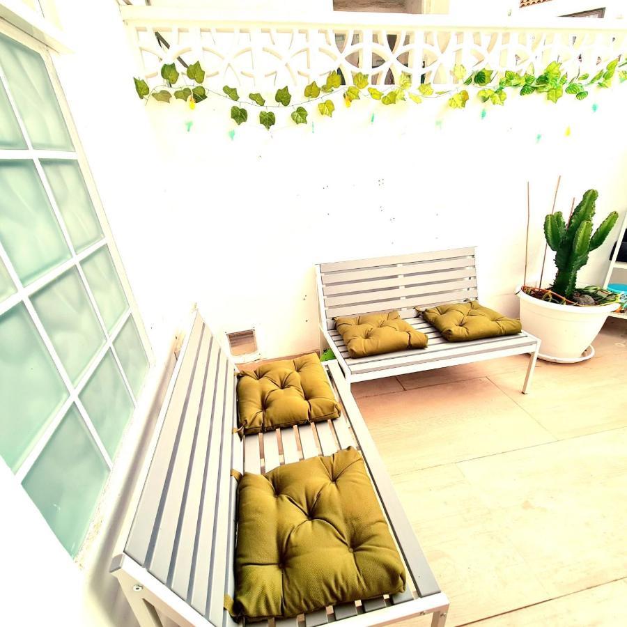 Vakantiehuis * Holiday Home * Casa De Vacaciones * Urb. Chayofita Коста-дель-Силенцио Экстерьер фото