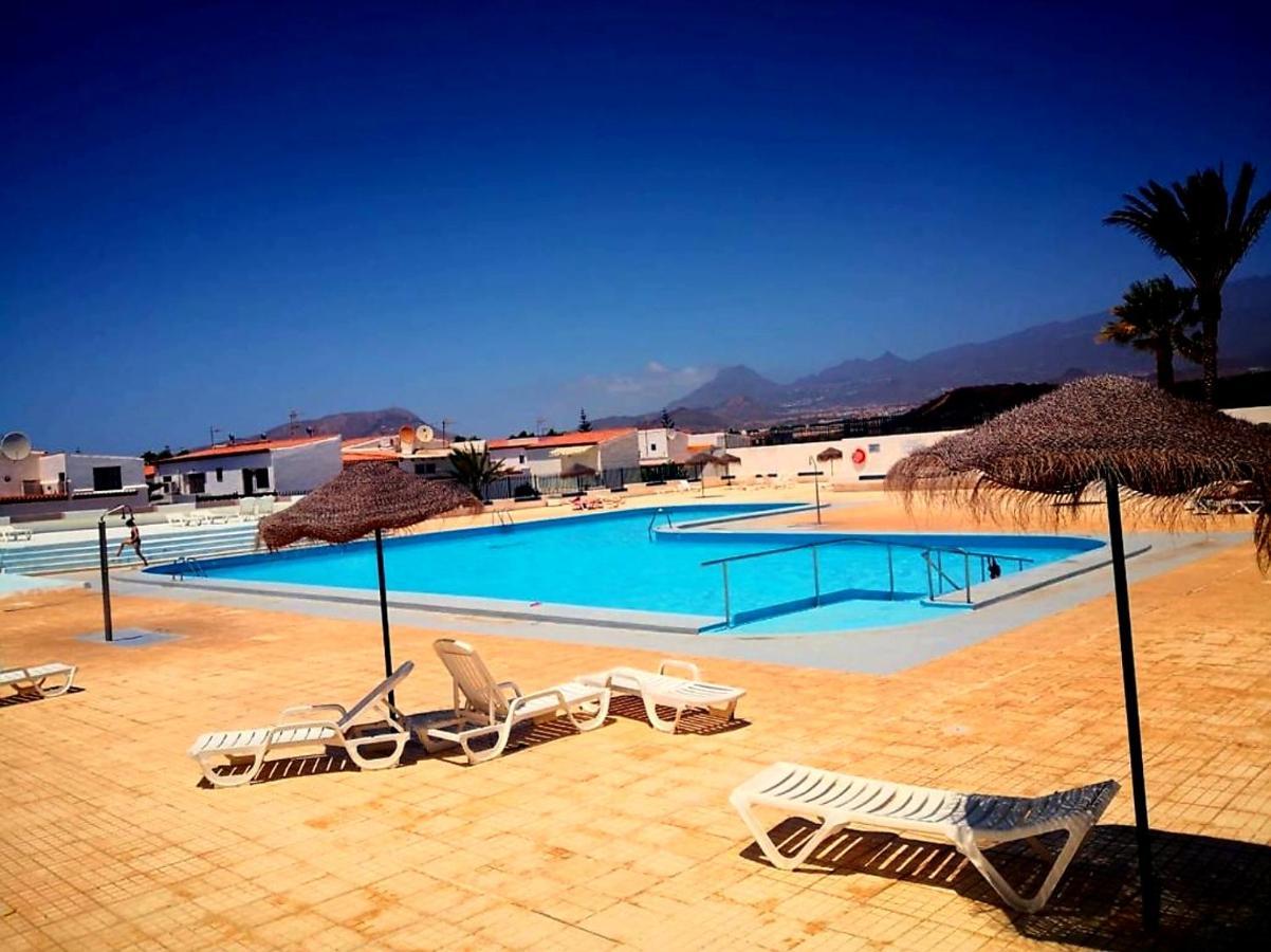 Vakantiehuis * Holiday Home * Casa De Vacaciones * Urb. Chayofita Коста-дель-Силенцио Экстерьер фото