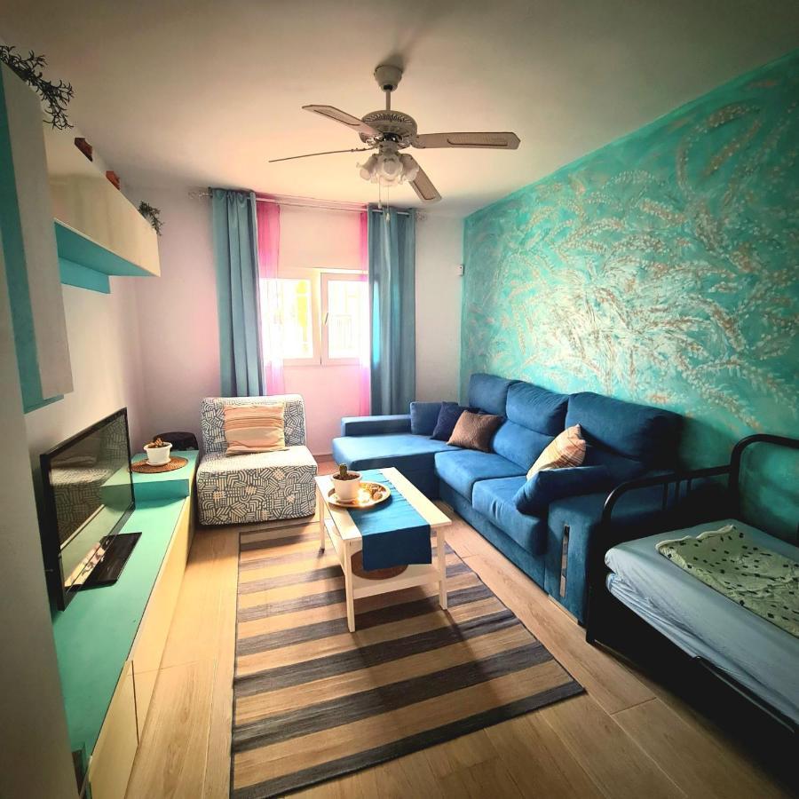 Vakantiehuis * Holiday Home * Casa De Vacaciones * Urb. Chayofita Коста-дель-Силенцио Экстерьер фото